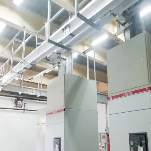 集裝箱碼頭安全滑觸線供電主動接駁設備